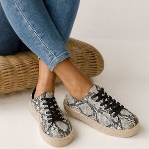 Olivia Miller Espadrille Sneakers Size 9 Snakeskin Platform Casual Shoes Trendy